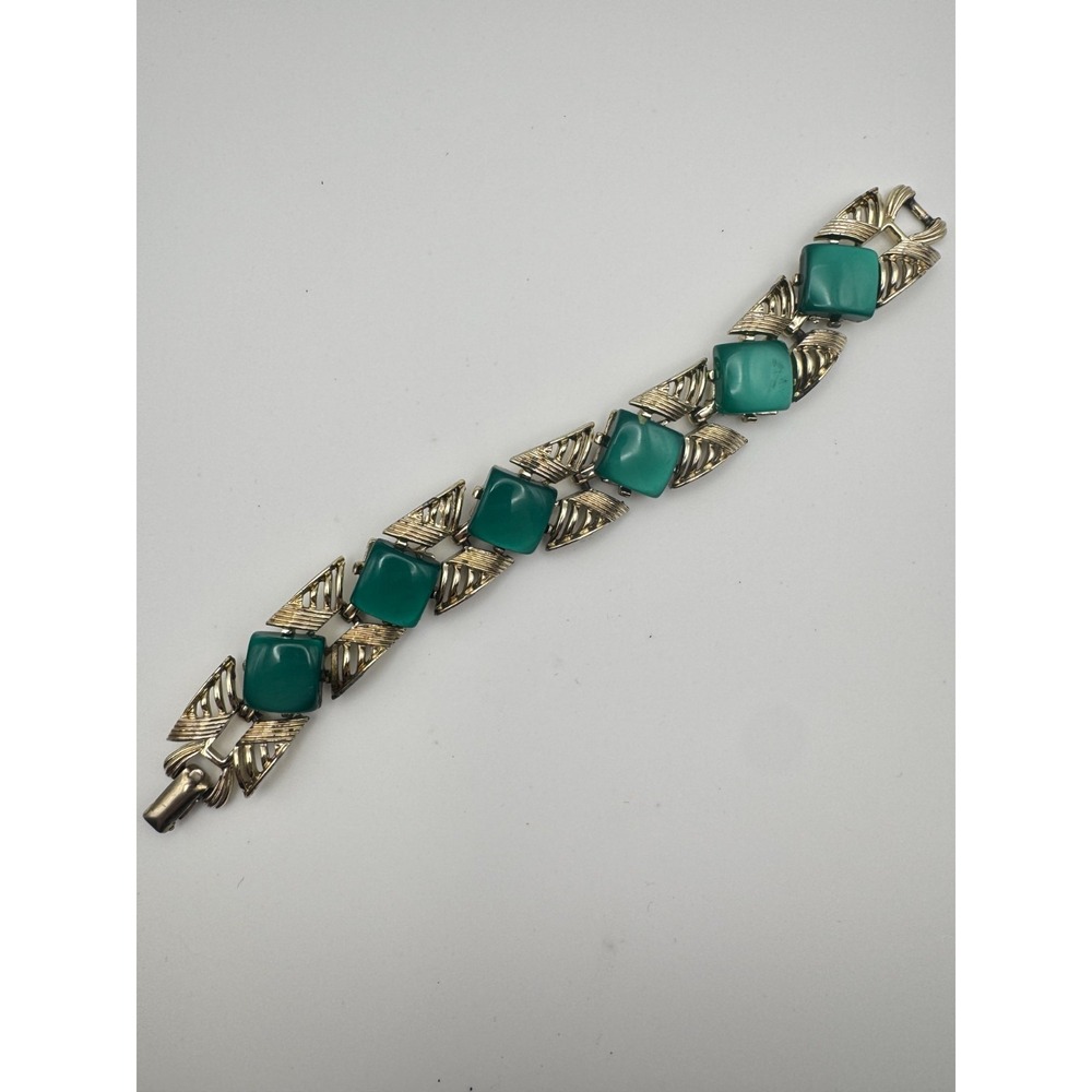 Vintage Coro Bracelet Green Thermoset Link Moonglow Lucite Gold Tone MCM 7"
